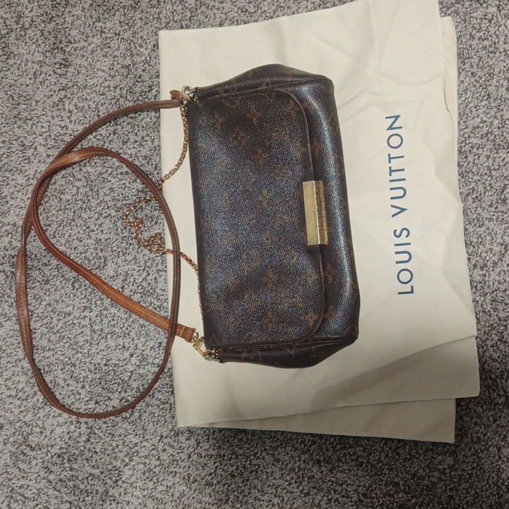 Authentic Louis Vuitton Favorite MM bag